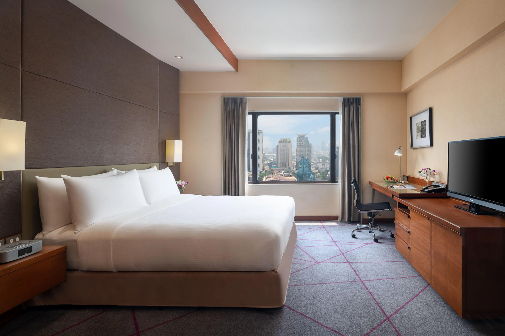 Crowne Plaza Bangkok Lumpini Park by IHG
