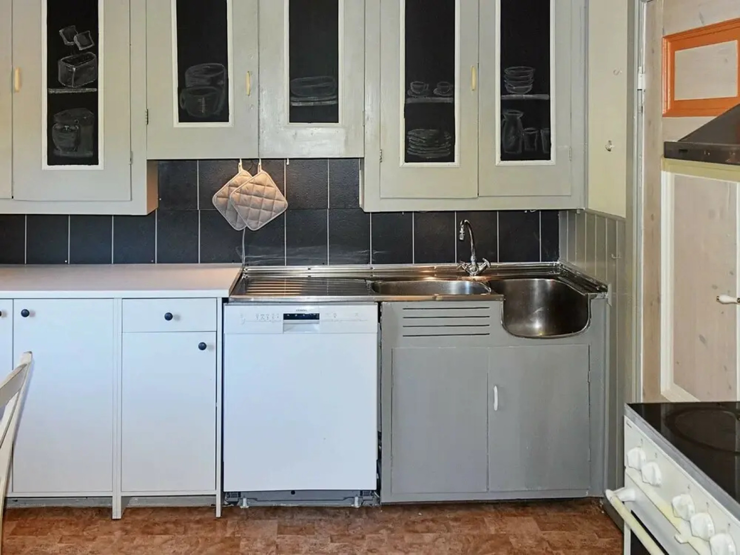 8 Person Holiday Home in Uggdal