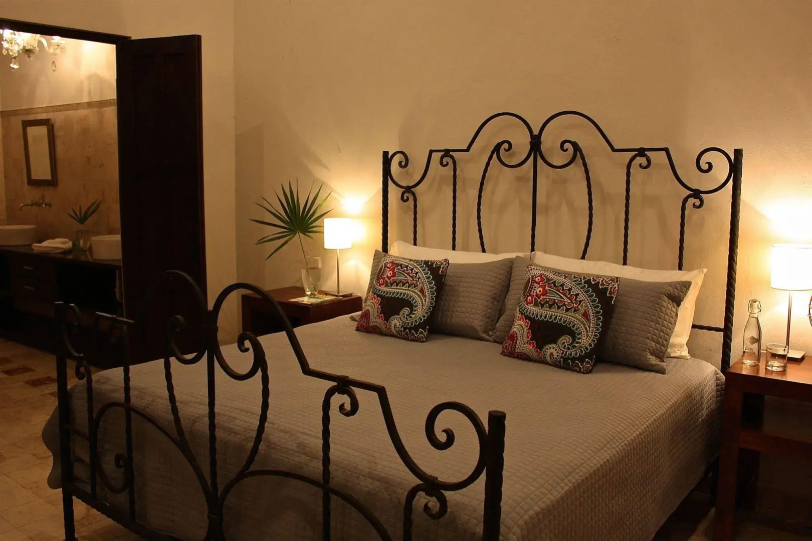 The Diplomat Boutique Hotel