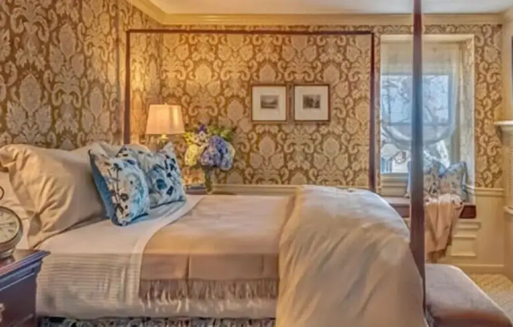 Golden Plough Inn At Peddlers Village