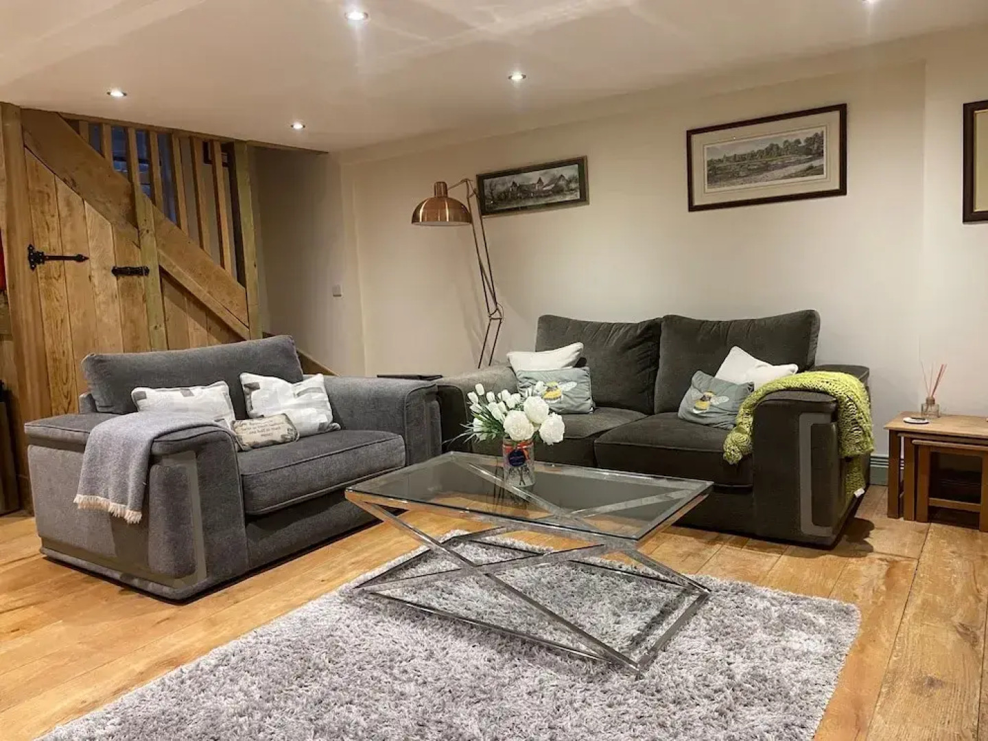 Meagill Cottage, Sleeps 4 With Hot Tub & Parking