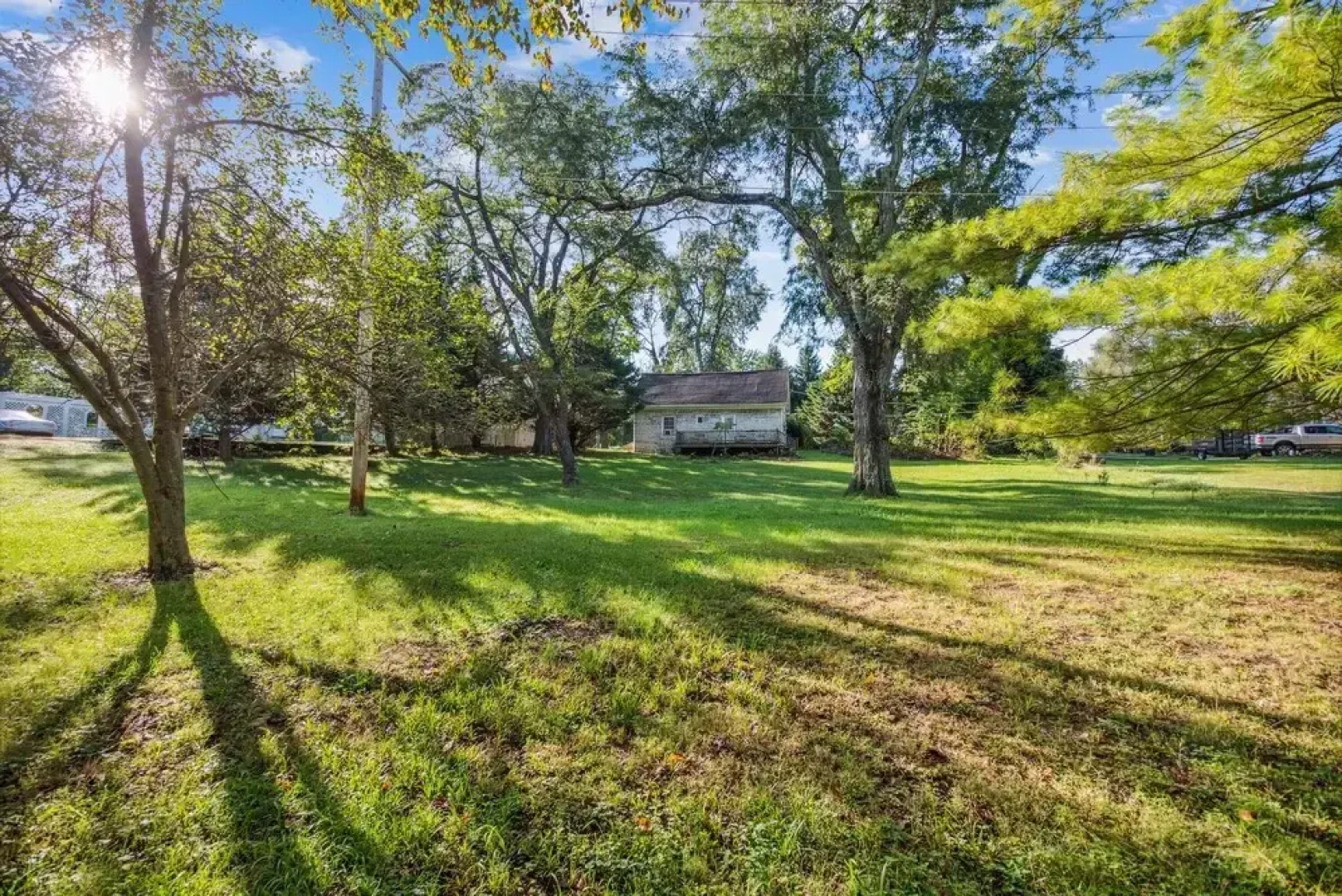 Cozy Home Best Location In Town On 7 Private Acres 2 Bedroom Cottage by Redawning