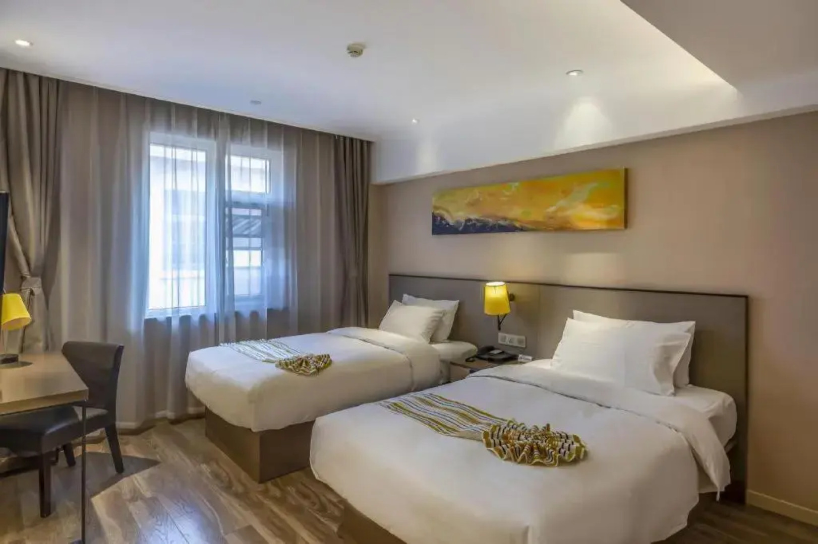 【locals】Taian Taishan District Baolongcity Square