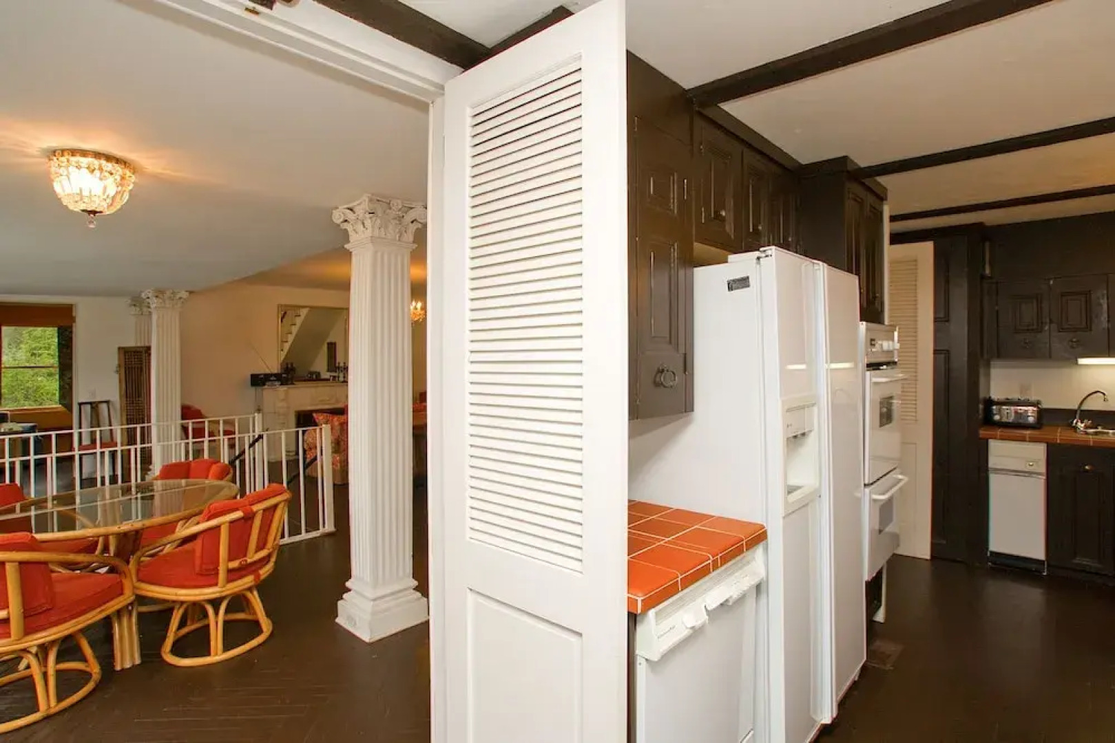 Pacific Way Villa 4 Br home by RedAwning