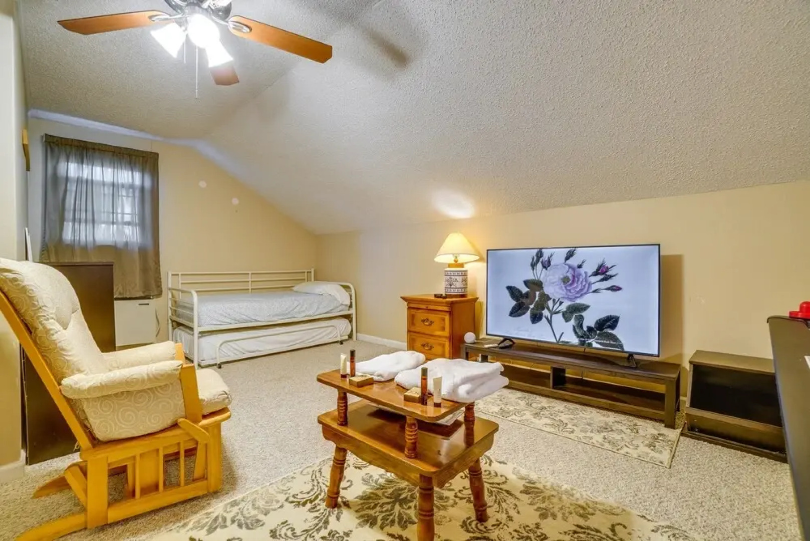 Pet-friendly Franklin Home ~ 21 Mi to Nashville!