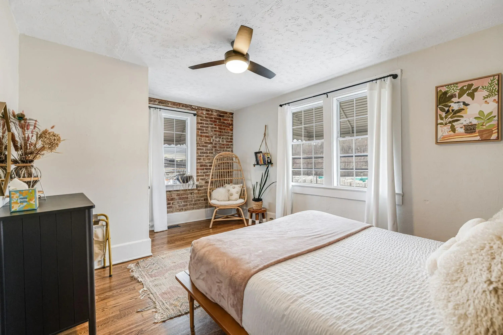 Riverside Trade Retreat Avantstay Industrial-chic, Near Downtown Asheville