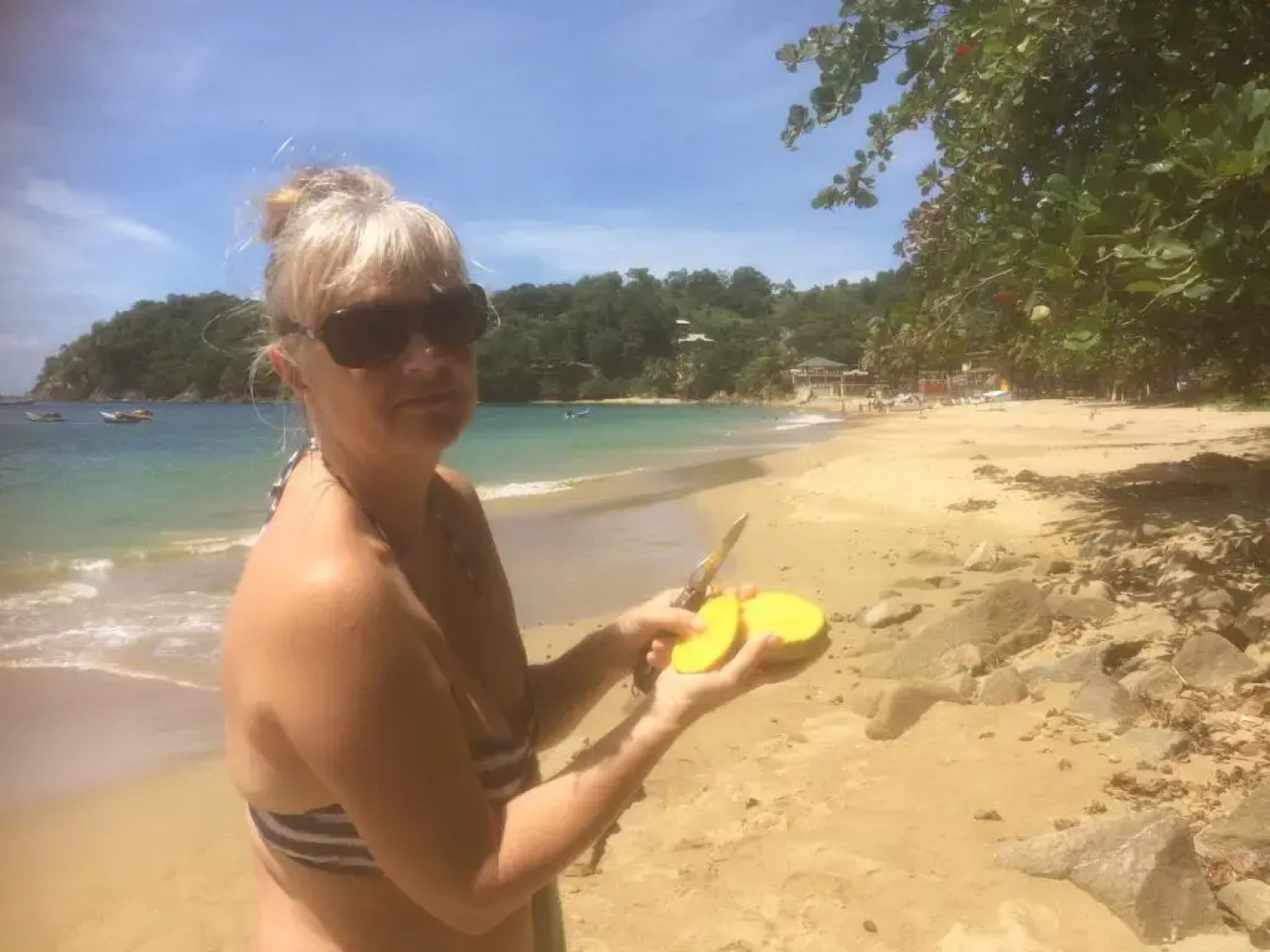 CARPE DIEM VILLA "Studio Apartment" Great Sea views even from the Beds