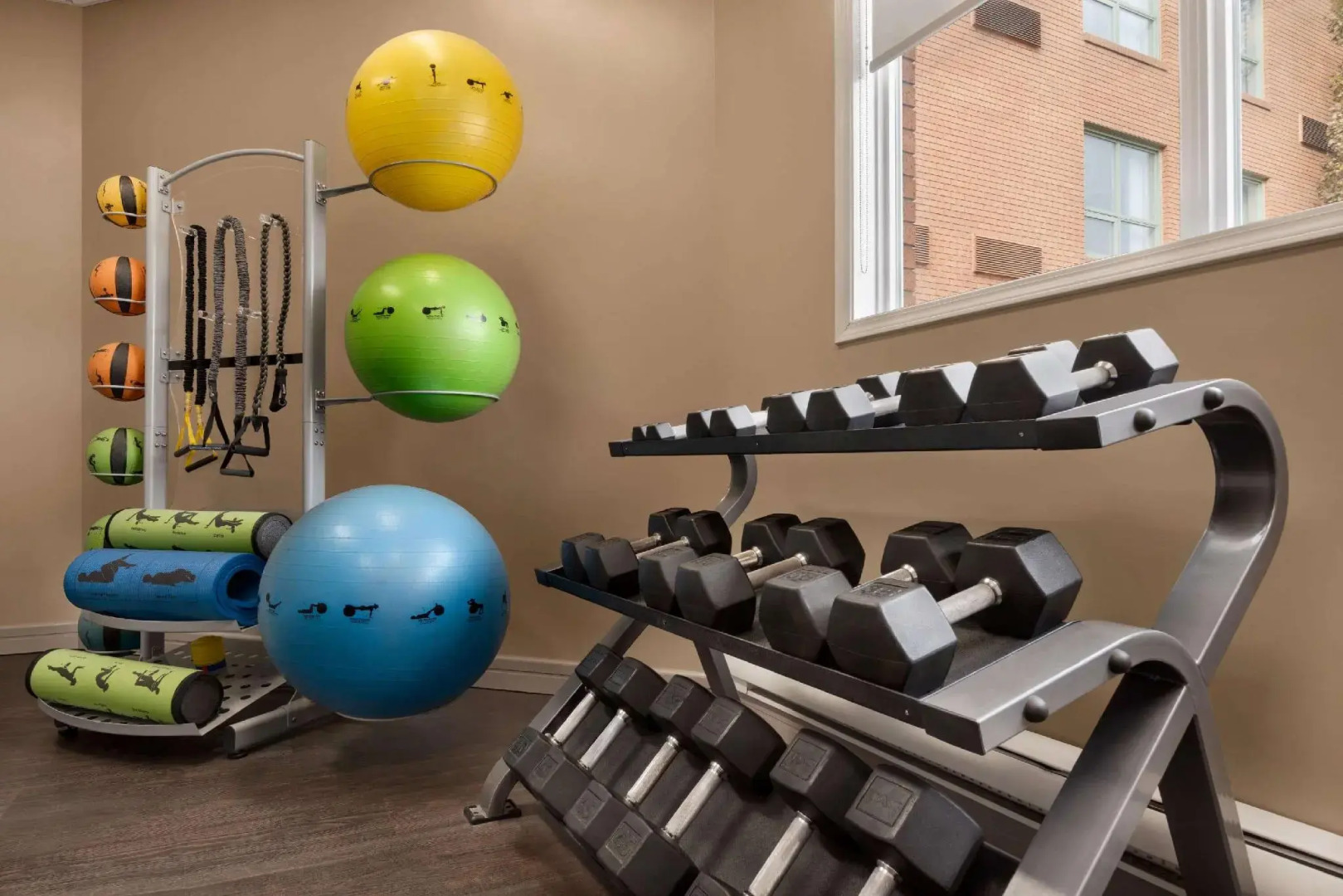 Royal Hotel Edmonton Airport, Trademark Collection by Wyndham