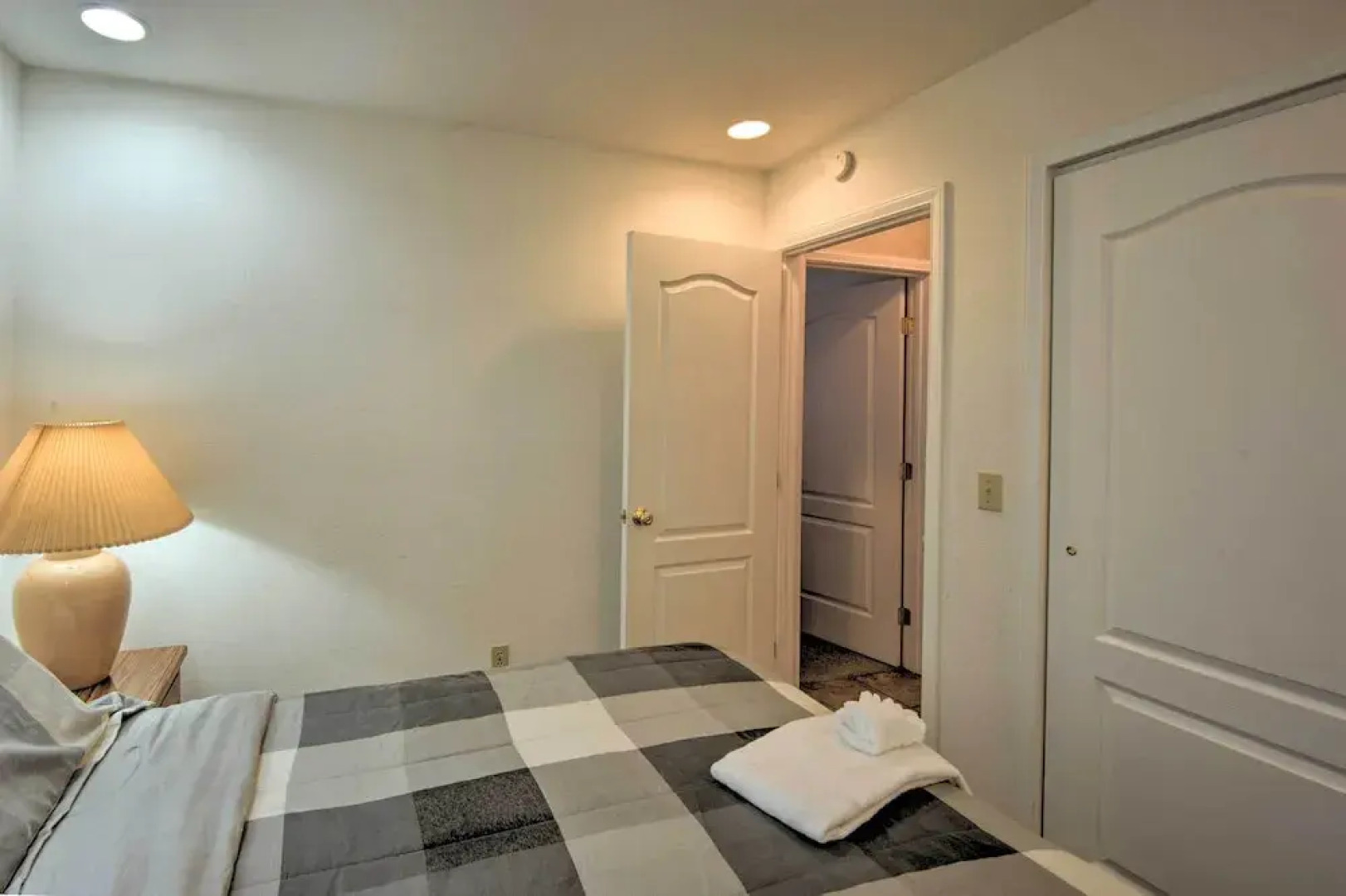 Stateline Ski House: Walk to Boulder Lift!