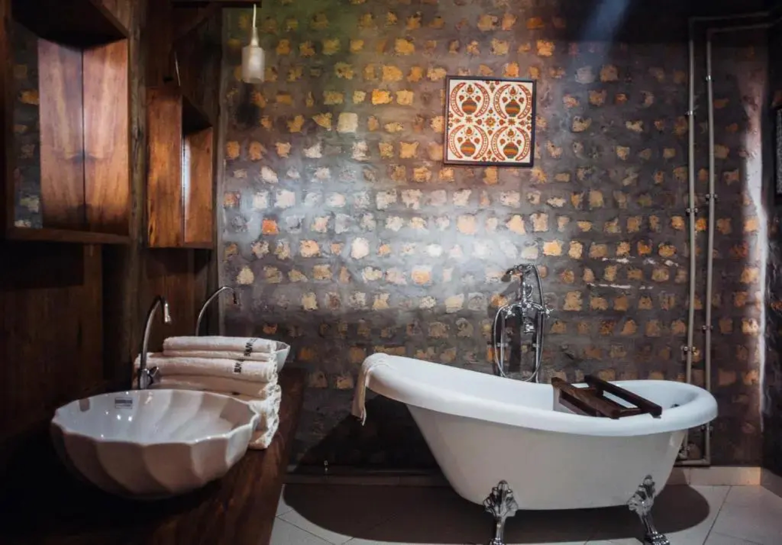 Buvi Lodge