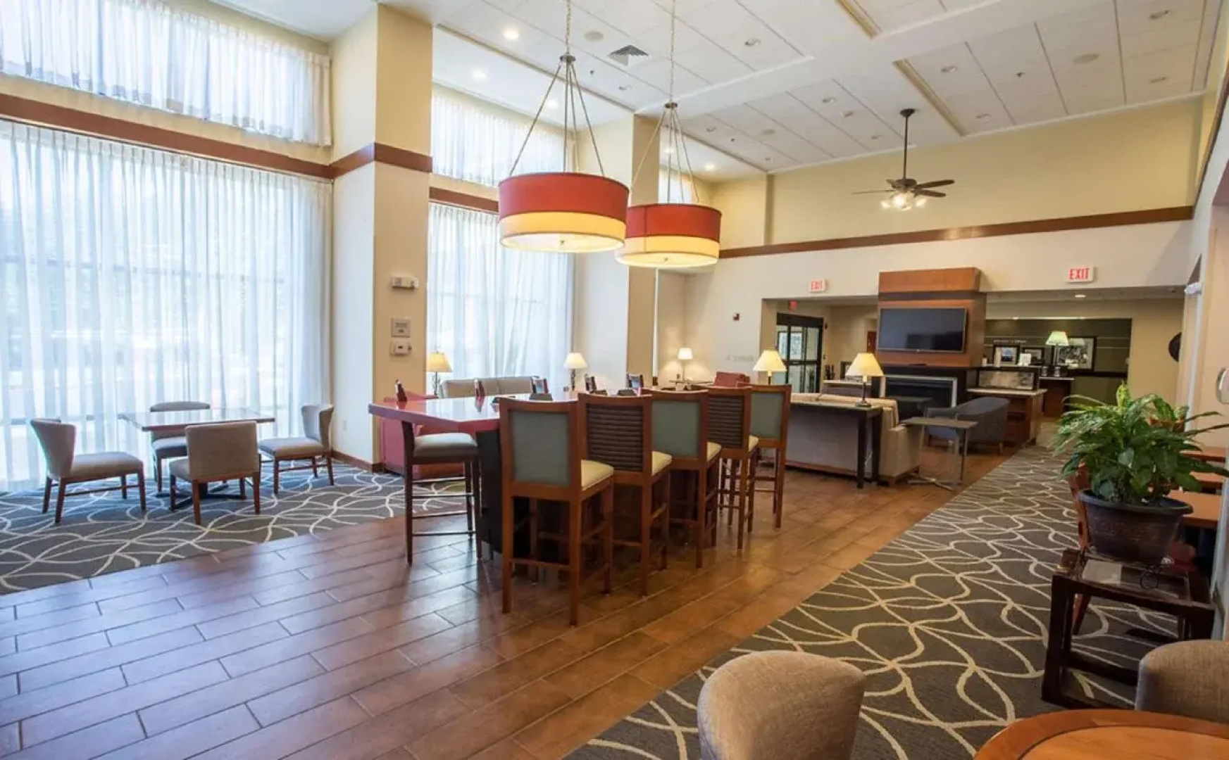 Hampton Inn & Suites Tilton