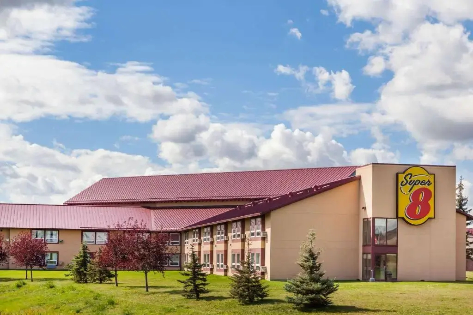 Super 8 Sherwood Park/Edmonton Area