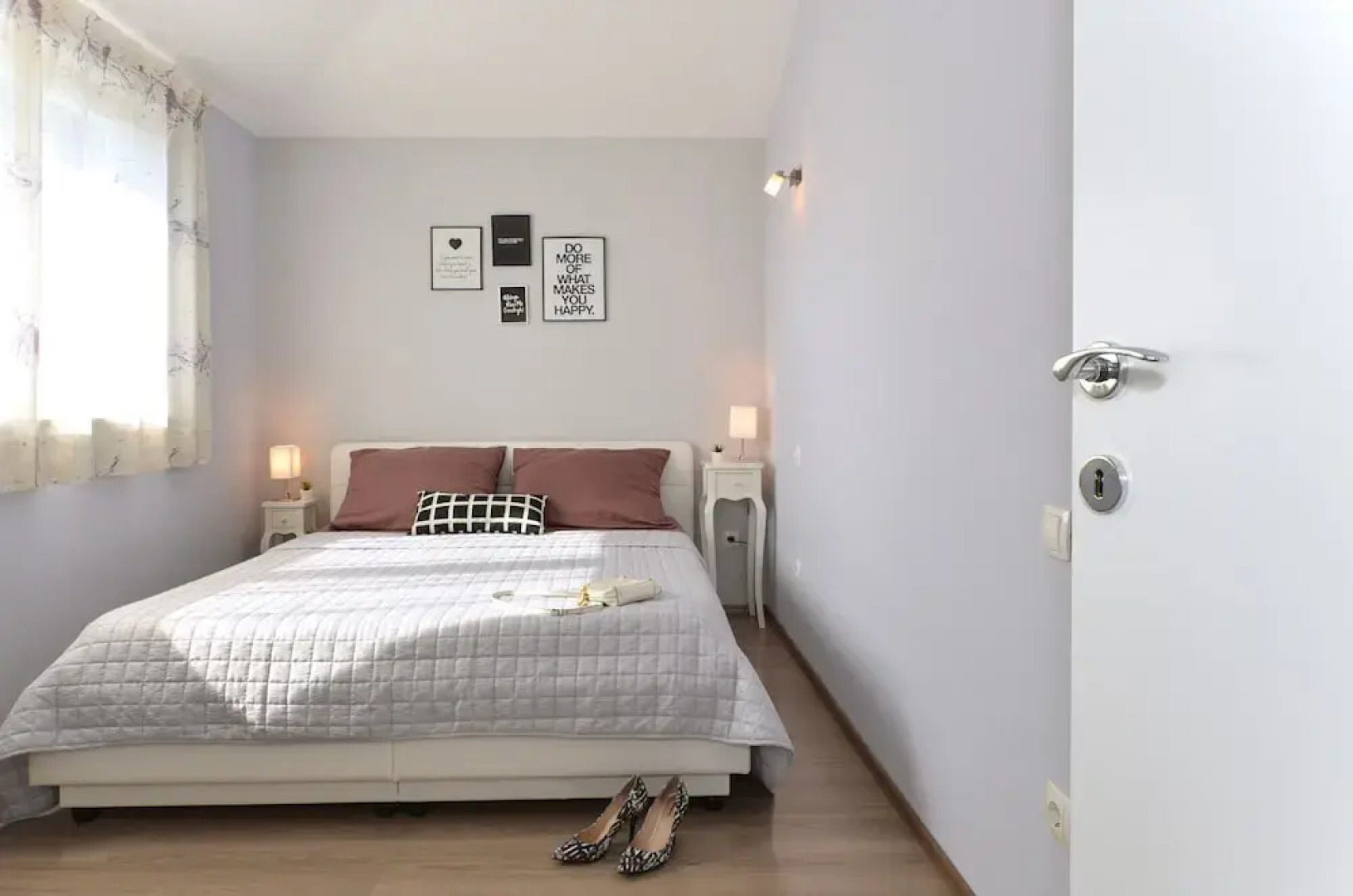 Mar deLuxe Apartments