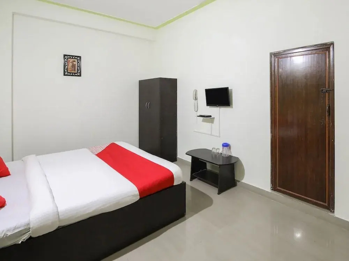 Kaaranji Residency by OYO Rooms