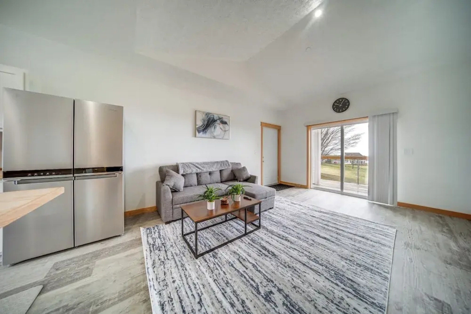 4 Mi to Lake Erie Access: Condo on the Greens