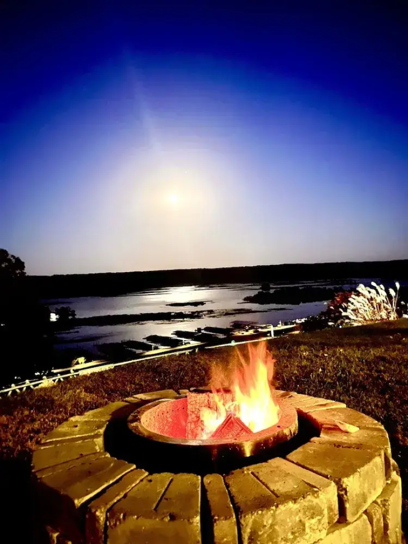 Eagle View Motel & Retreat