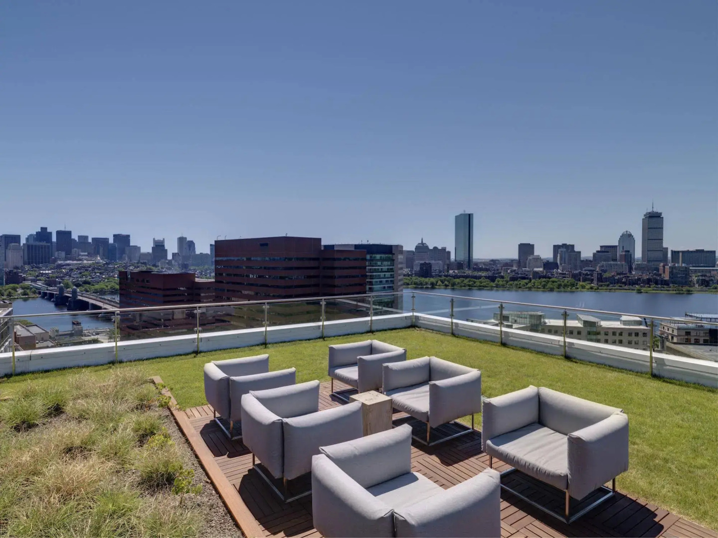Global Luxury Suites at Kendall West
