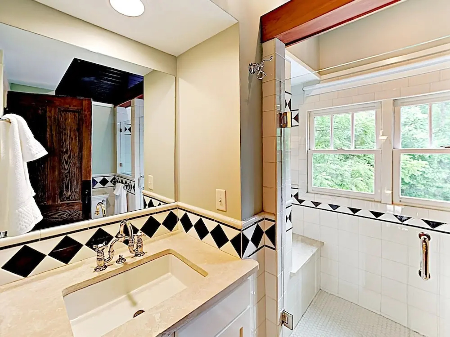 280 Arden - 3 Br Cabin