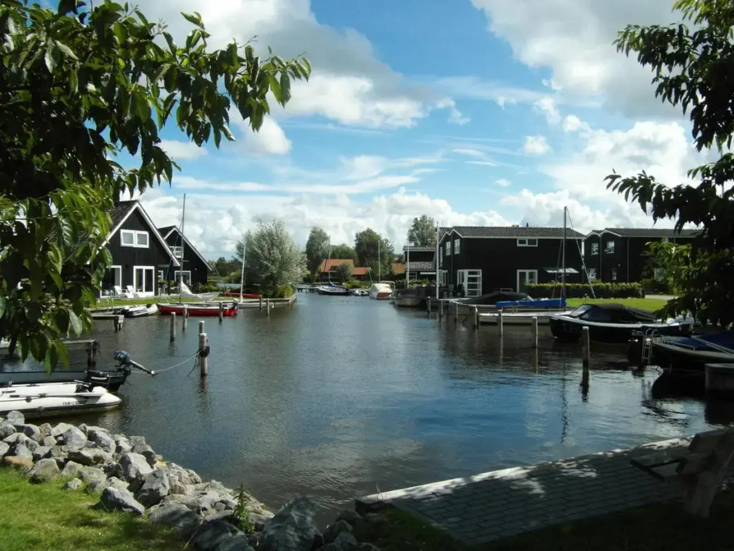Waterpark Oan 'E Poel Bij Sneekermeer