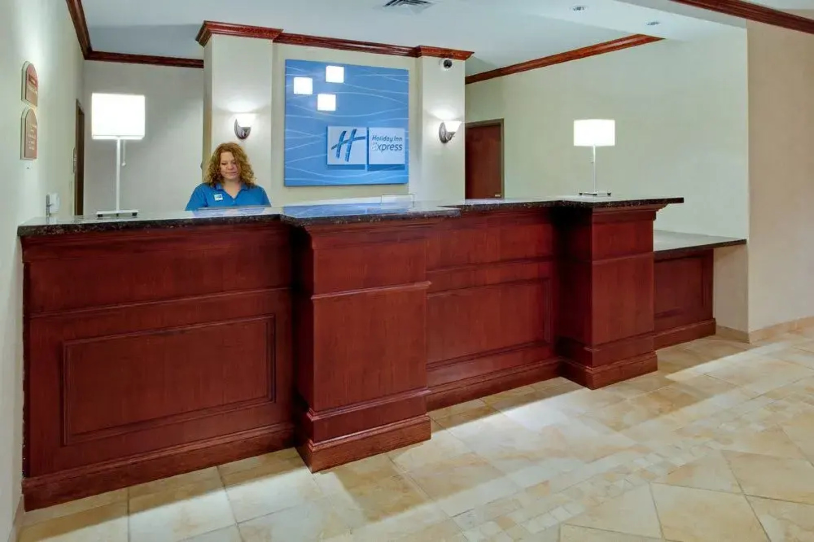 Holiday Inn Express & Suites Bethlehem Arpt-Allentown Area
