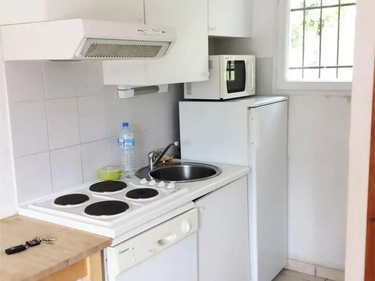 Maison Salavas, 3 Pièces, 6 Personnes - Fr-1-382-32