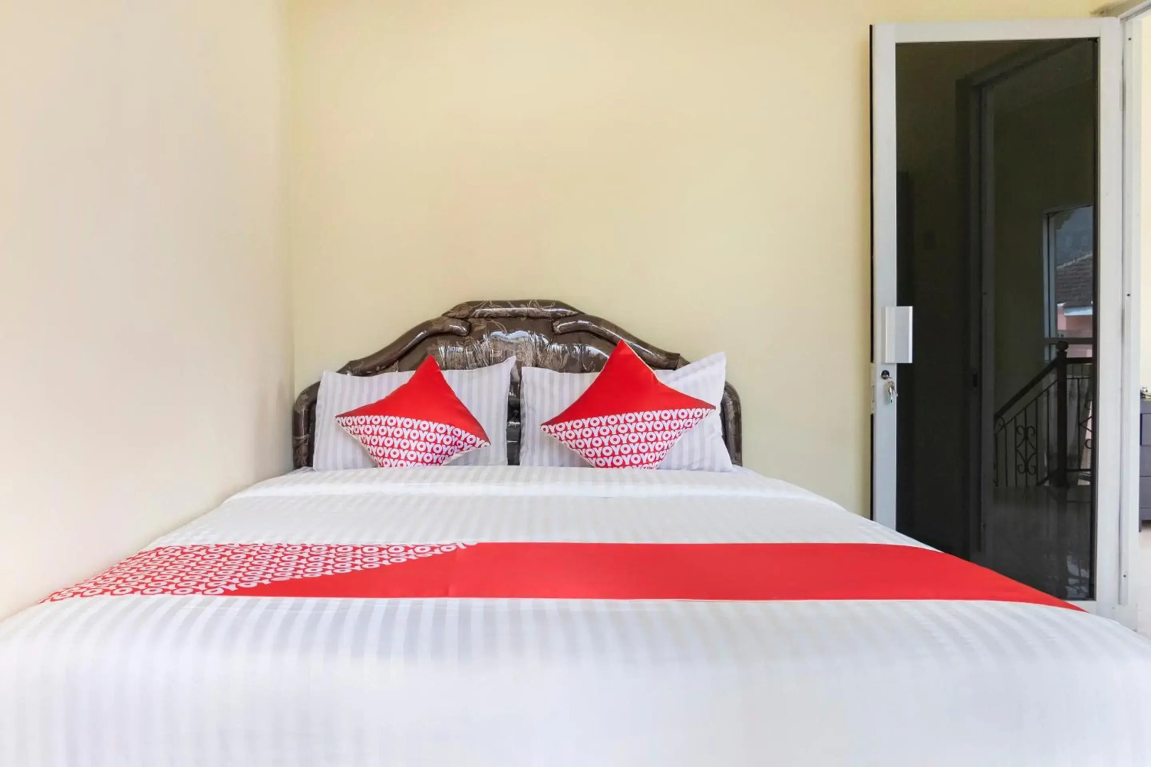 OYO 2950 Grand Suites Palace