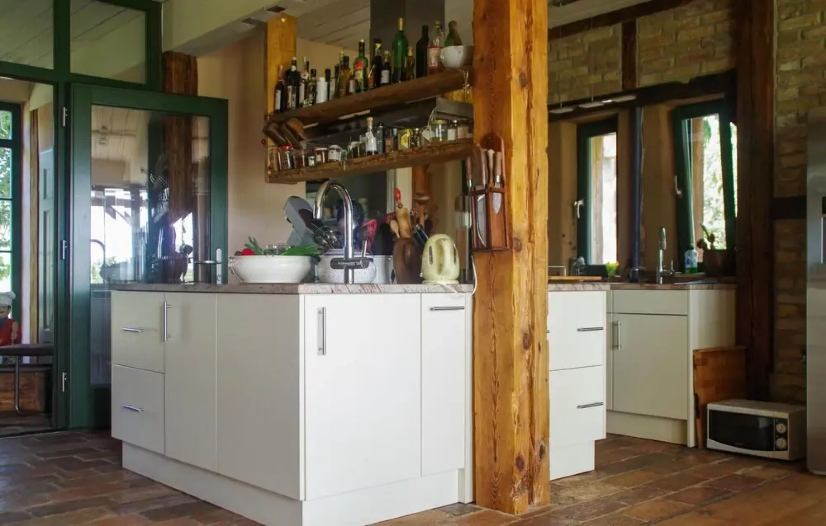 Nice Home in Am Salzhaff With 2 Bedrooms and Wifi