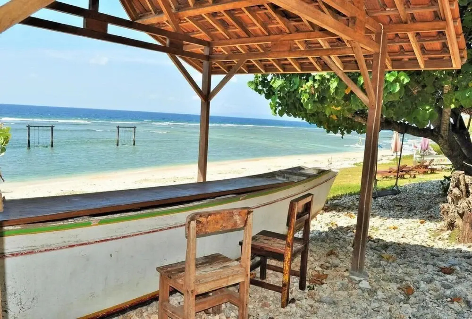 Jukung Cottage Beach Bar And Restaurant