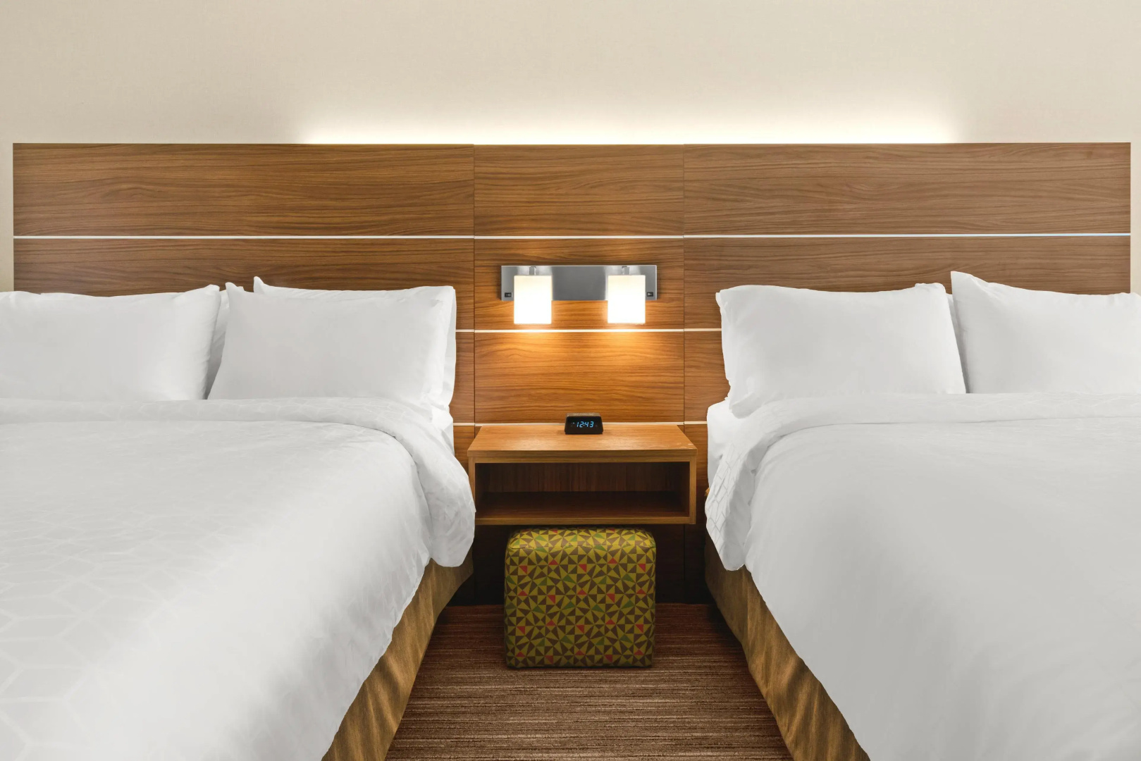 Holiday Inn Express & Suites Suisun City by IHG