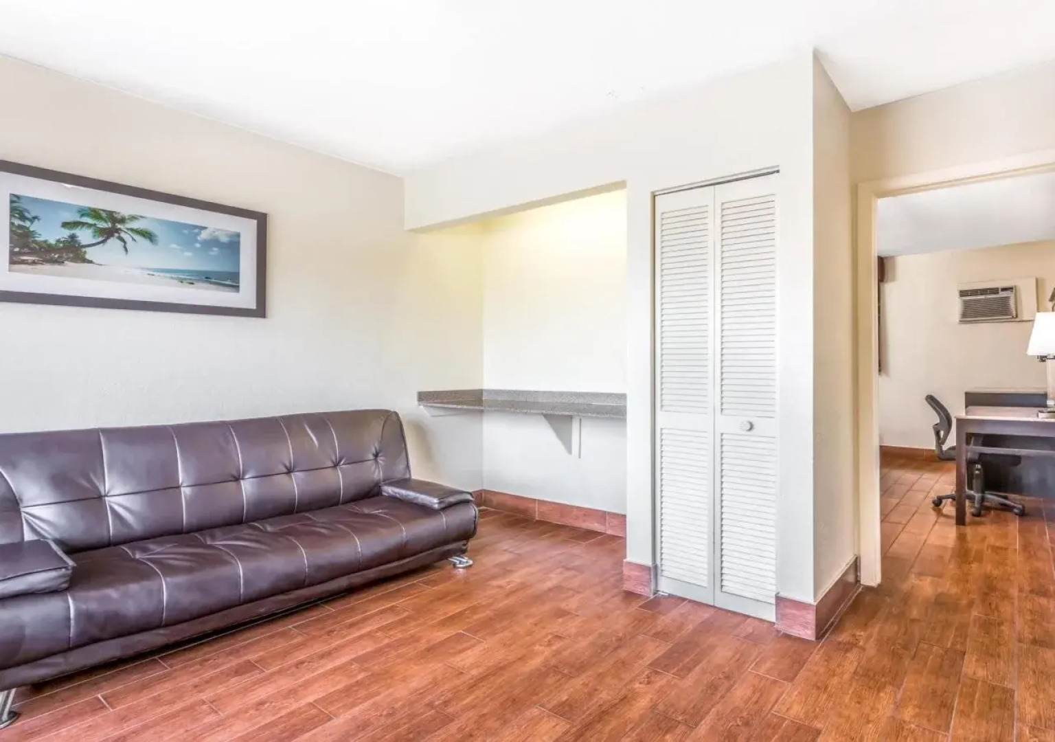 Econo Lodge Inn & Suites Florida City