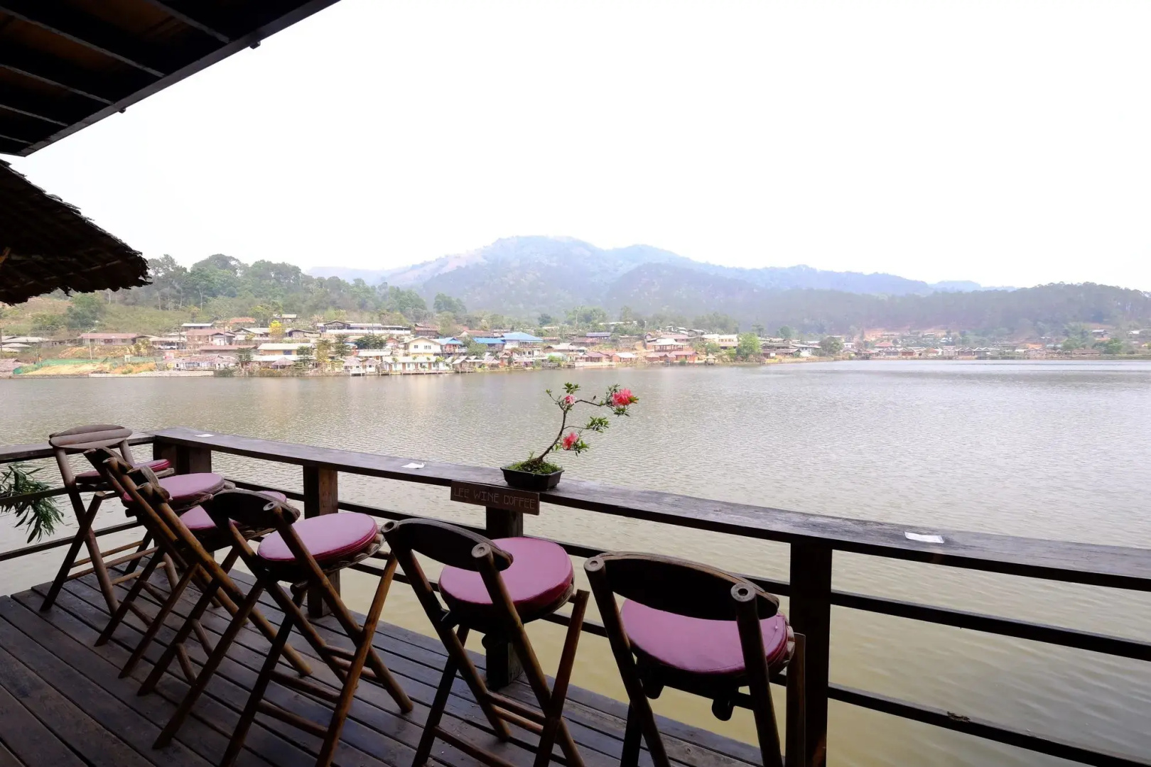 Lee Wine Ruk Thai Resort