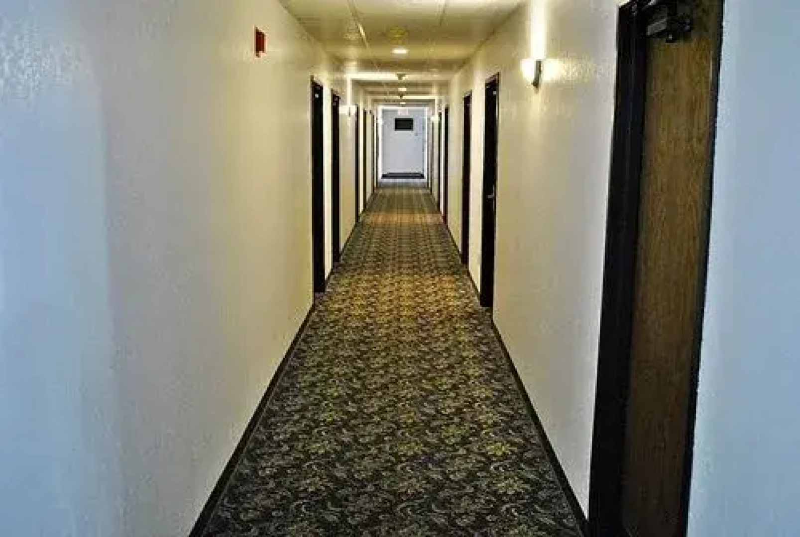 Waconia Inn & Suites
