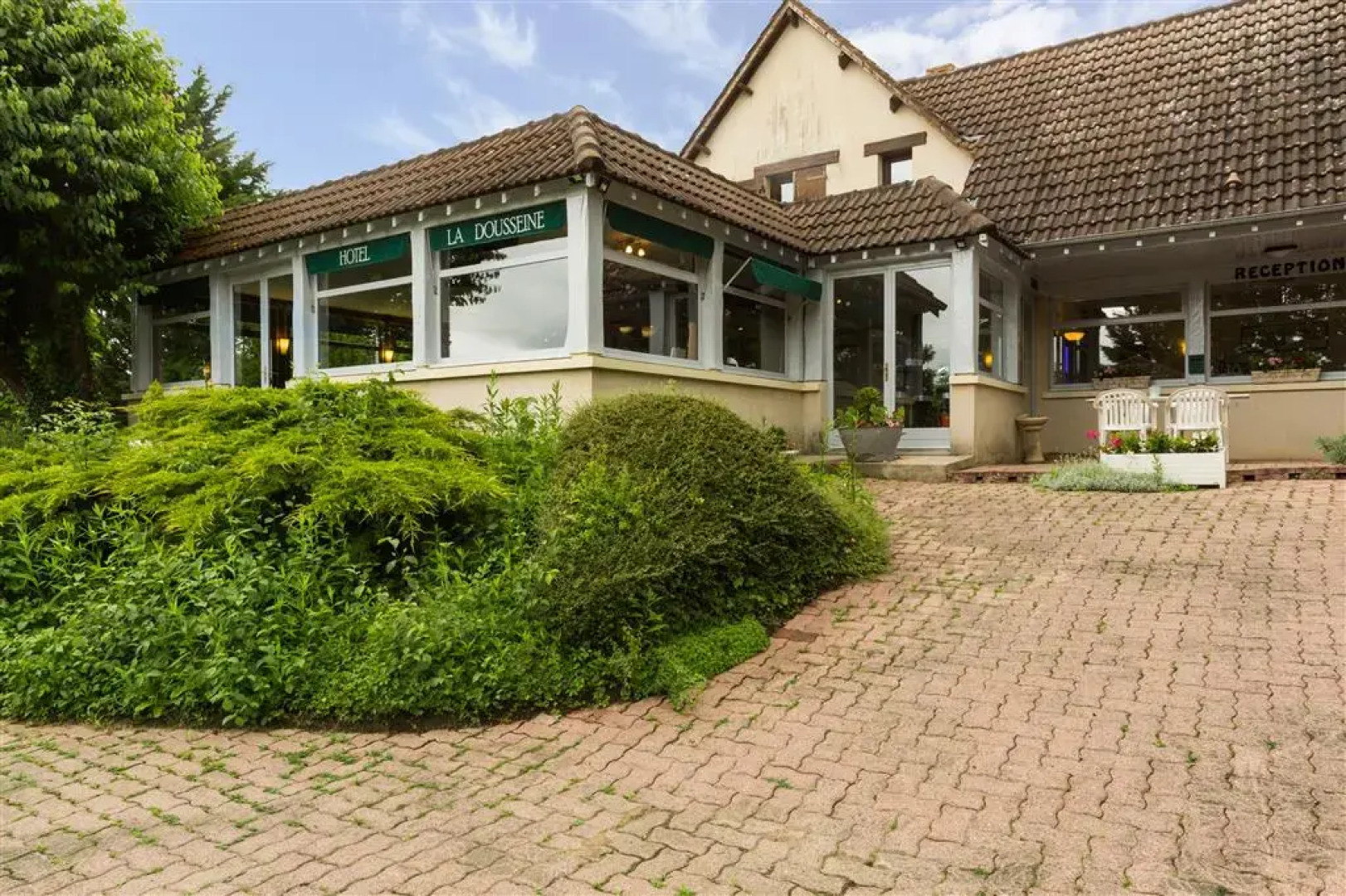 The Originals Access, Hôtel La Dousseine