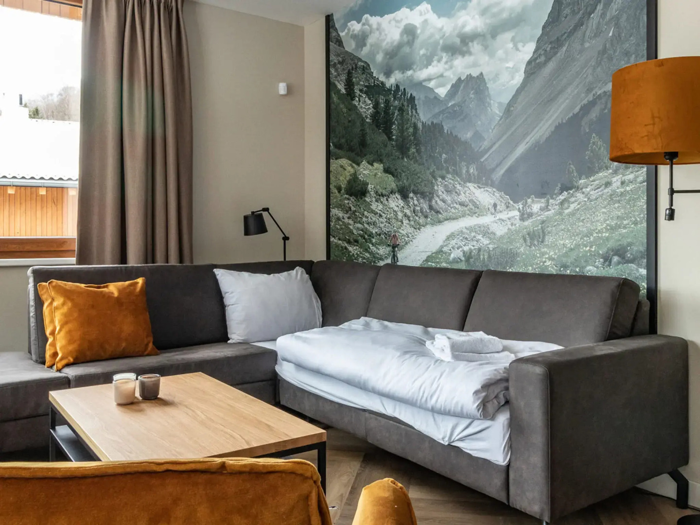 Stylish apartment with sauna, ski area at 600 m