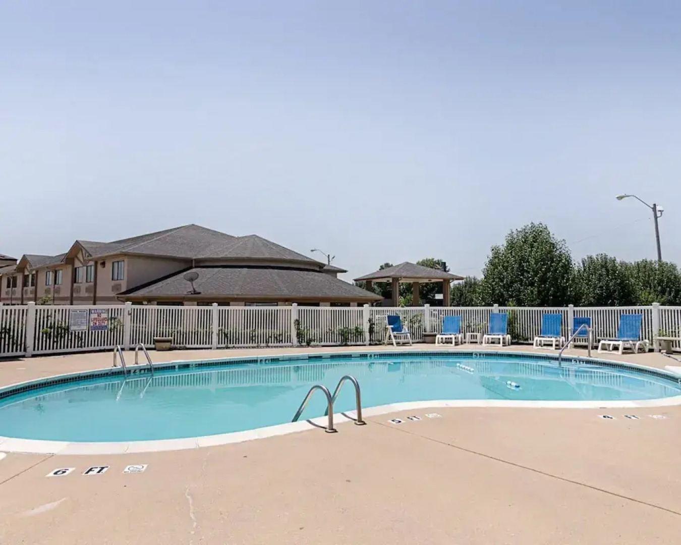 Quality Inn Van Buren