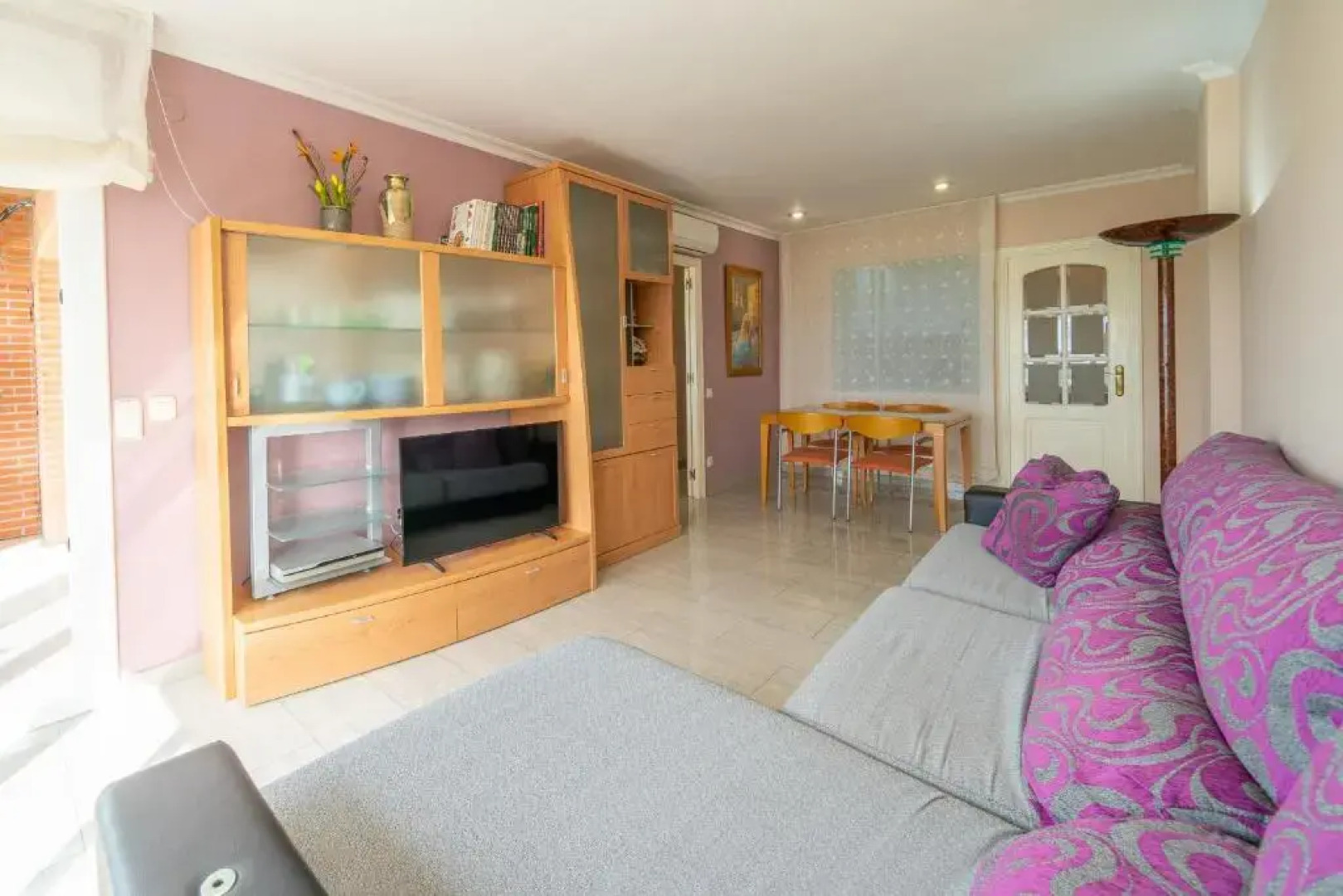 HomeHolidaysRentals Royal