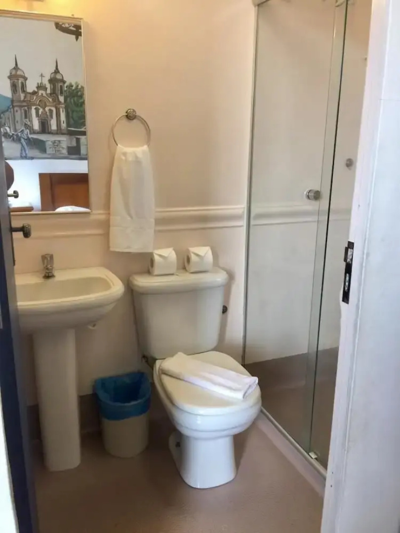 Solar Cláudio Manuel Pousada