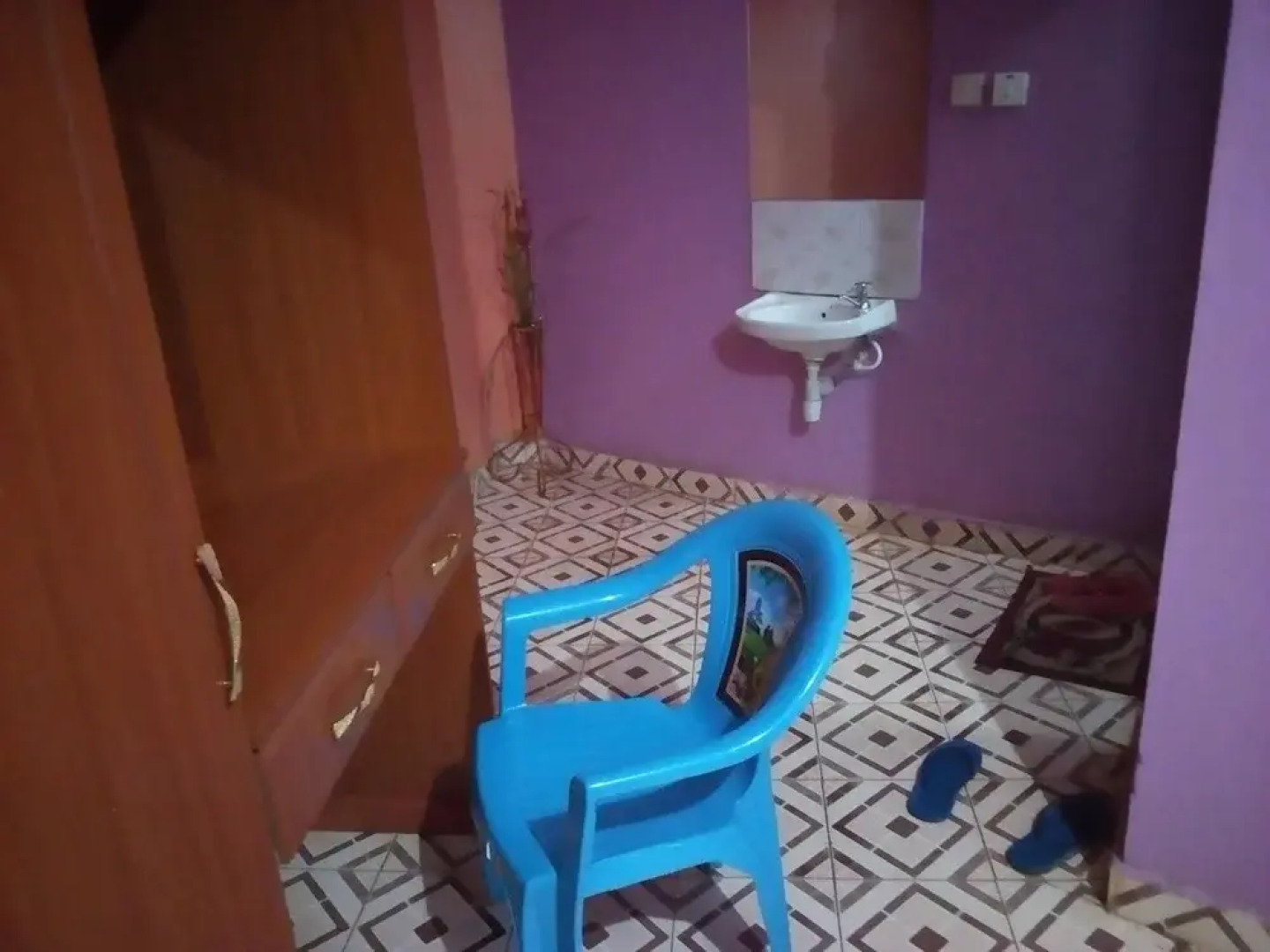 Waso Central Emporium Lodge