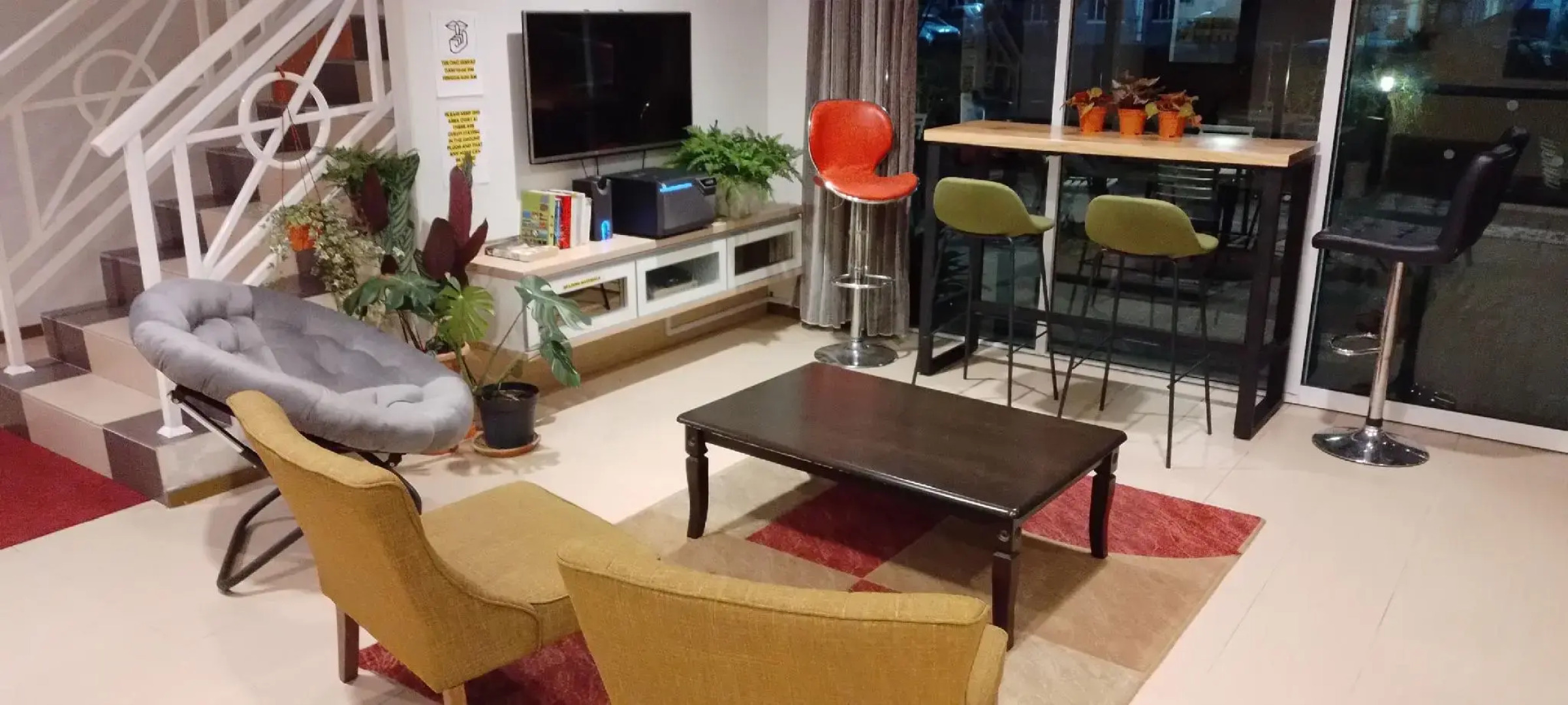 Rovers Inn formerly known as Mentigi Guesthouse