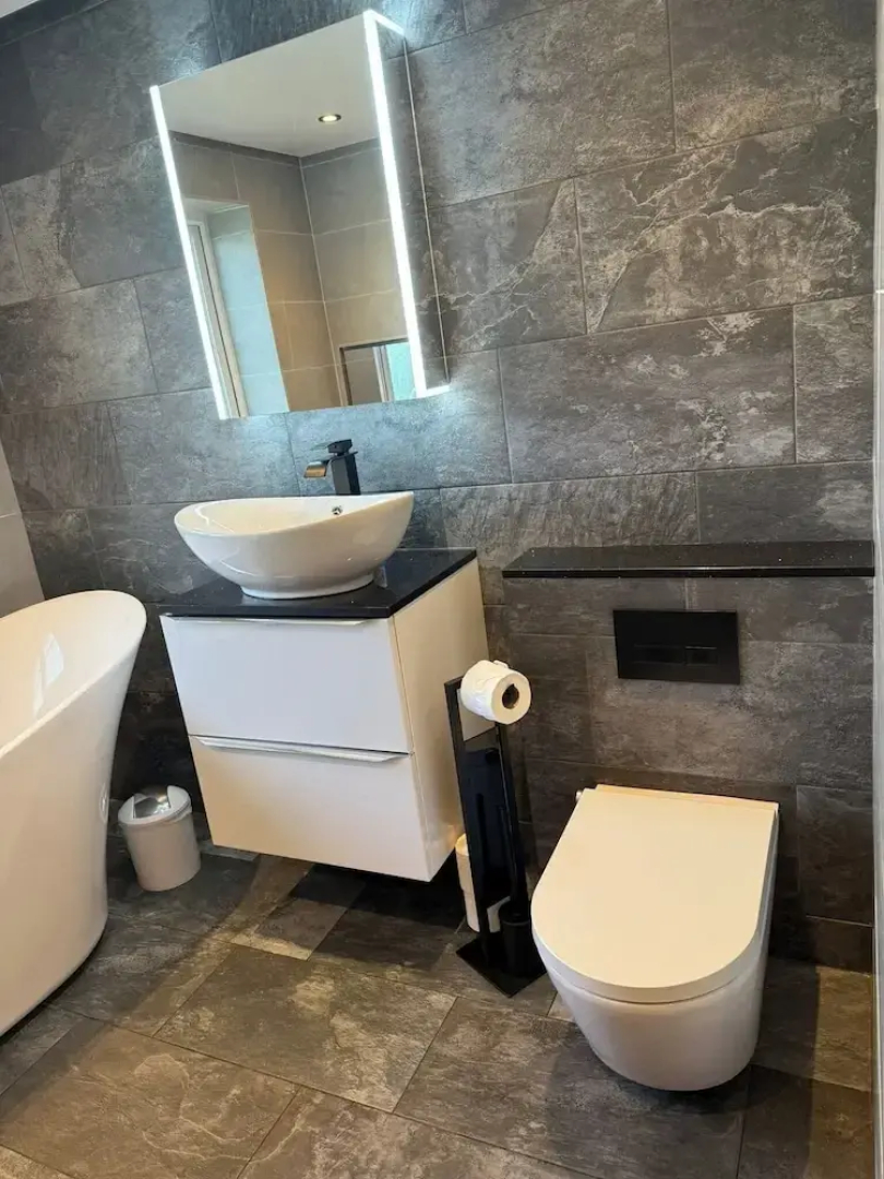 5-bedroom Family Holiday Home Sleeps 7 Garden Parking Pet Friendly North Wales