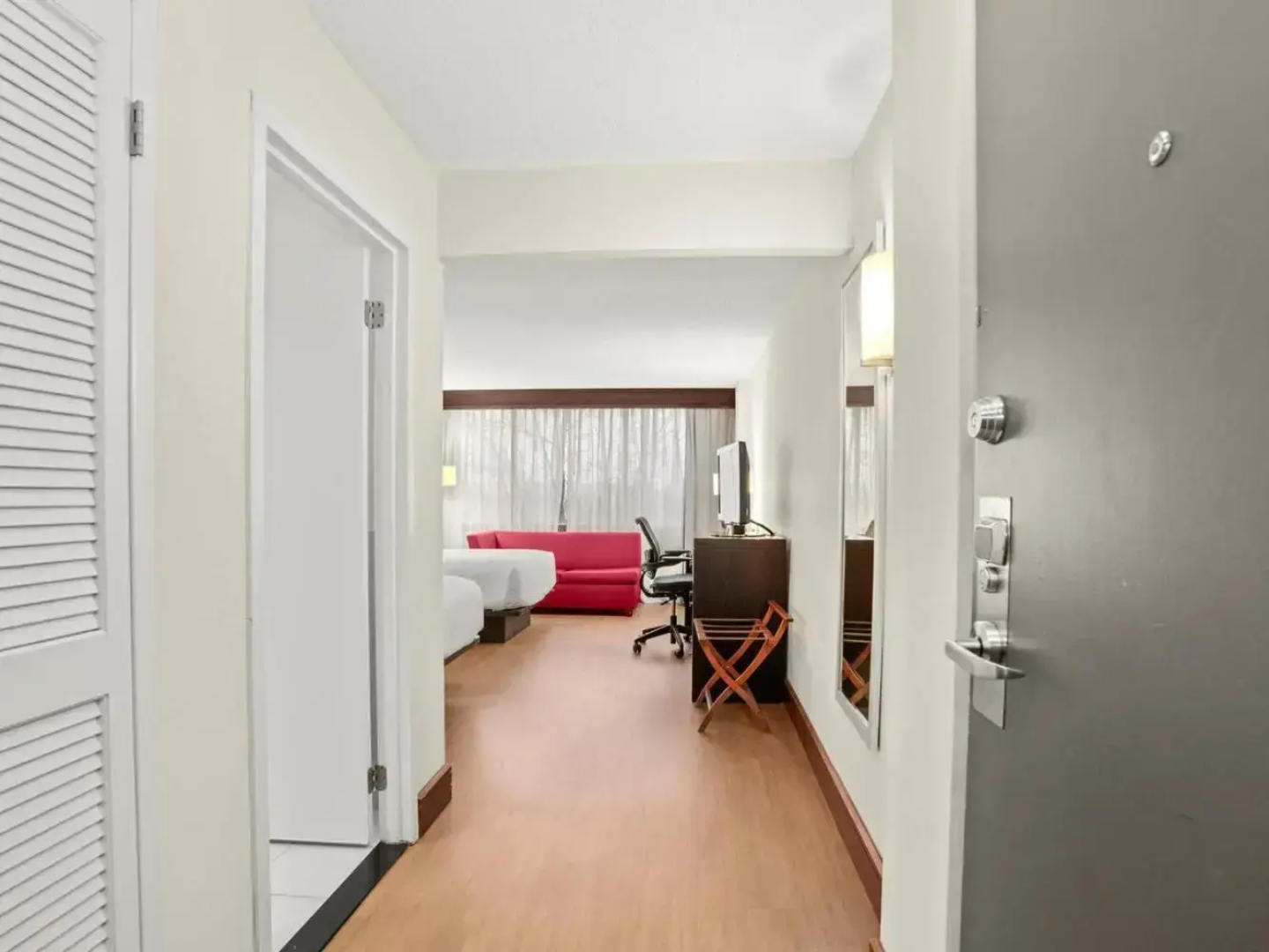 The Armon Hotel & Conference