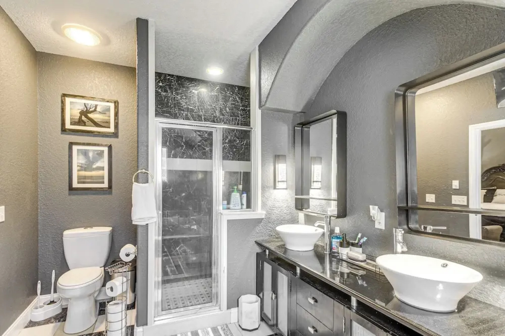 14 Mi to Jekyll Island: Luxe Brunswick Home