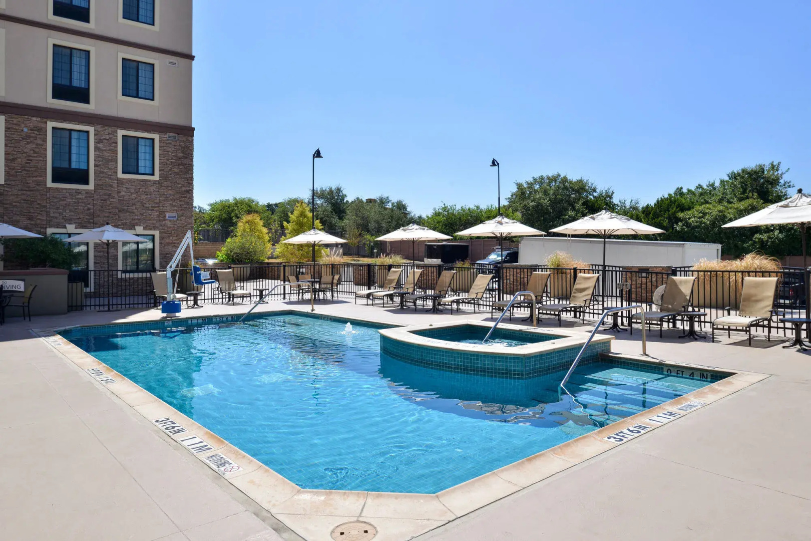 Staybridge Suites Stone Oak by IHG