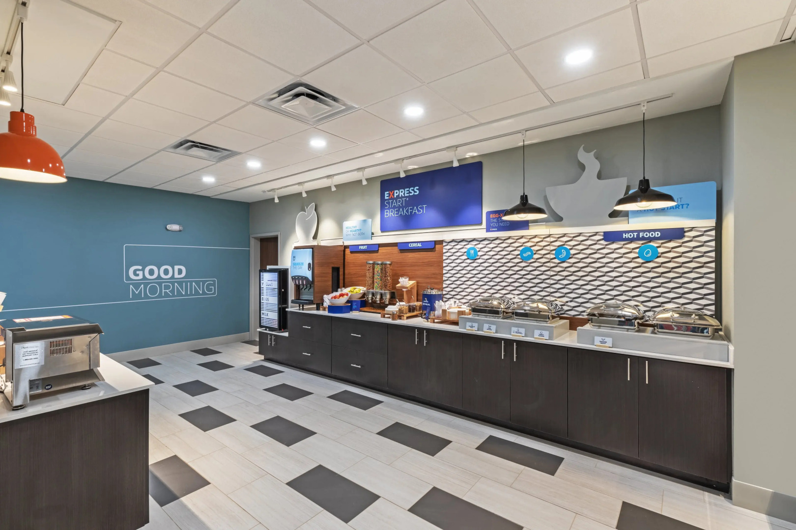 Holiday Inn Exp Stes Purcell by IHG