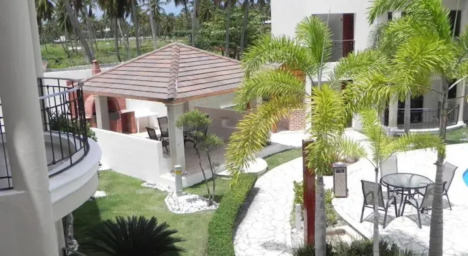 Luxury Rosa Hermosa