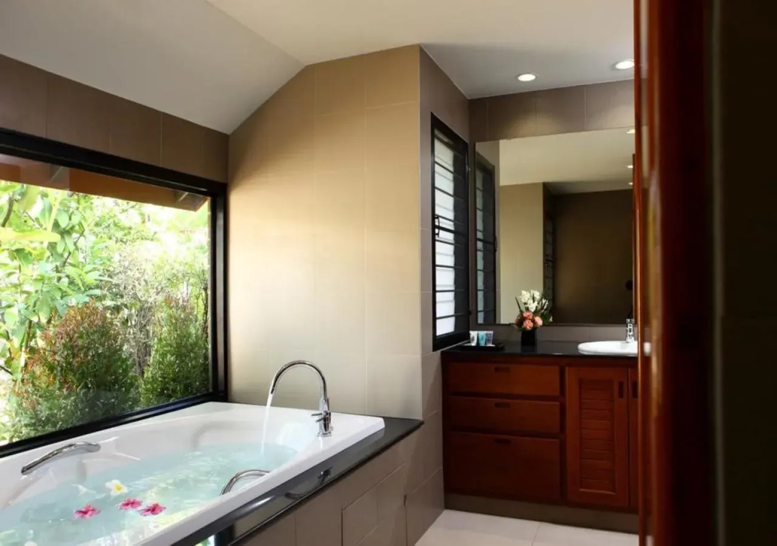 Zen Sky Chiang Mai Villa