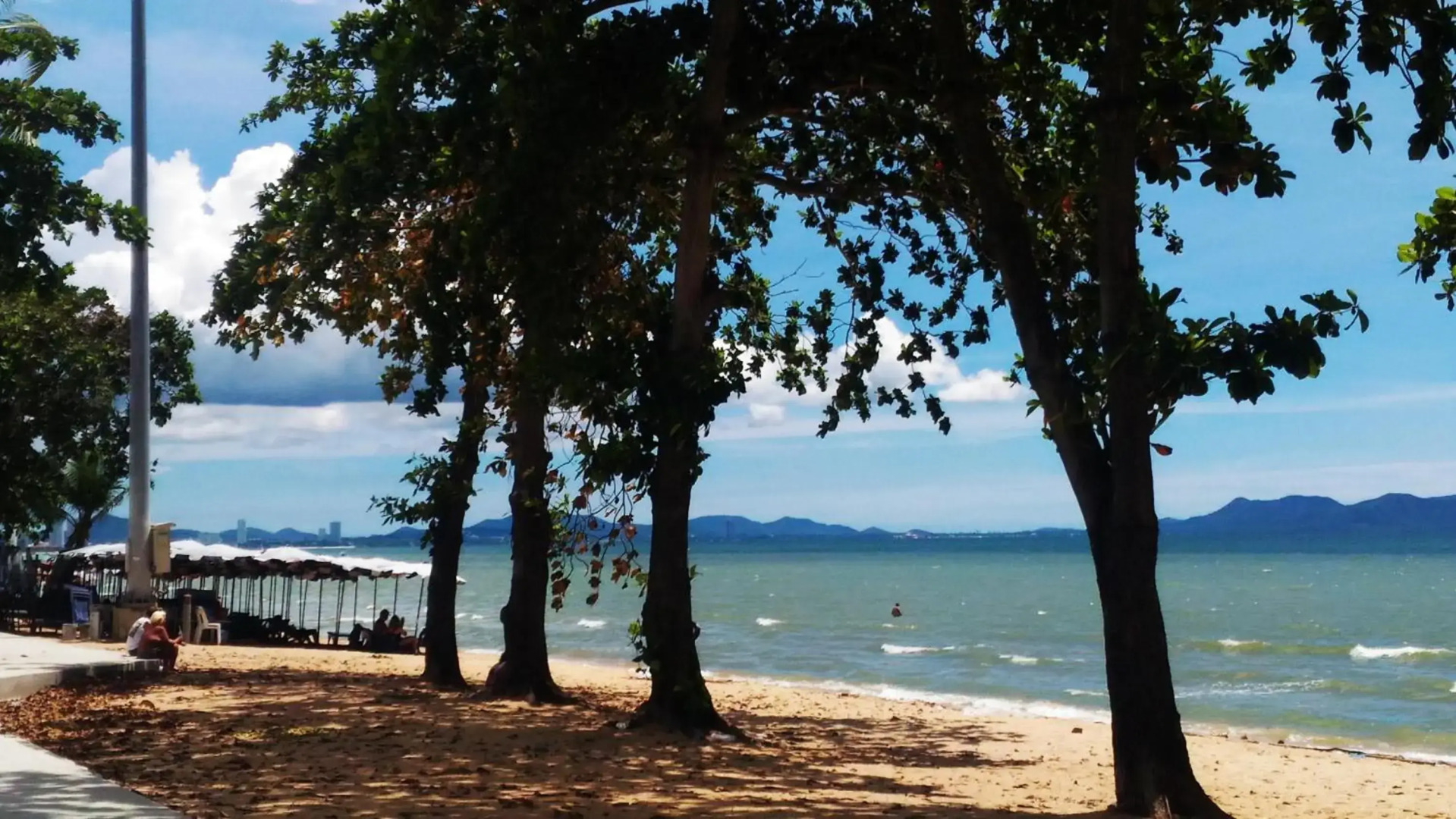 Jomtien Beach Condominium