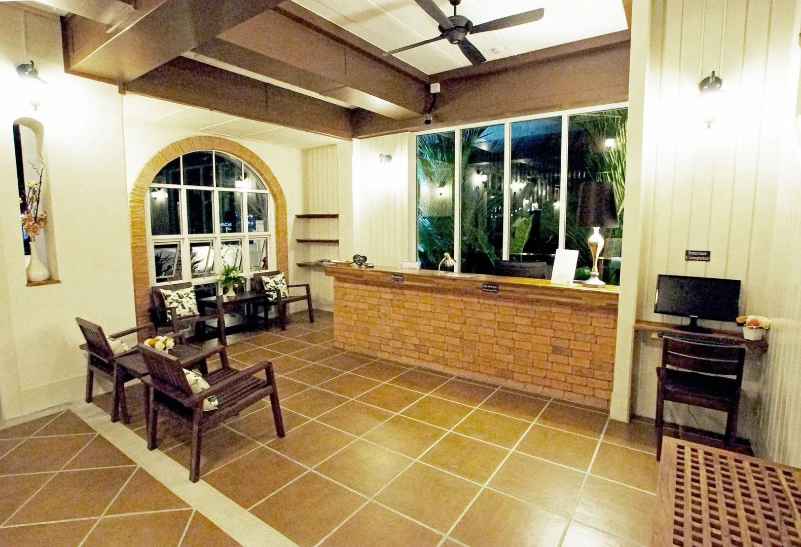 Baan Pimpisa Bangsaray Boutique Residence