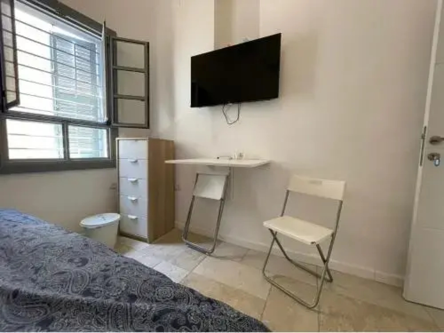 Chateau Akko Authentic Hosting