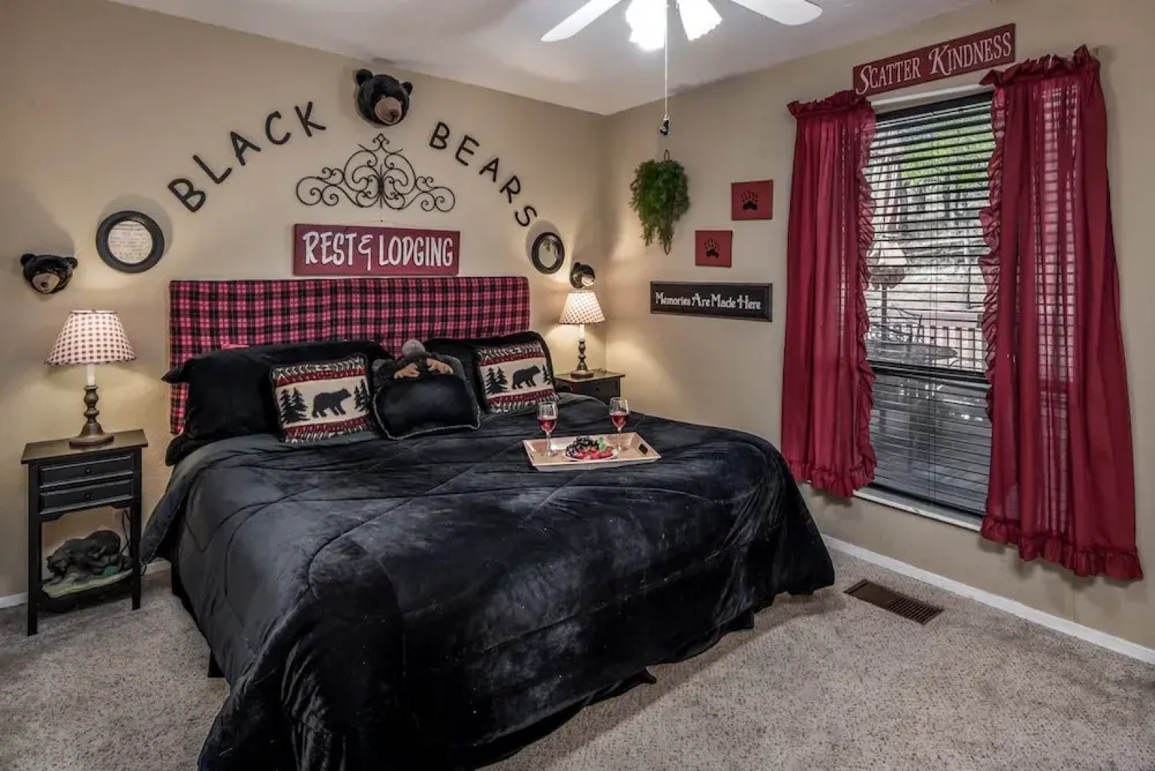 MOOSE3 - Three Bedroom Townhome